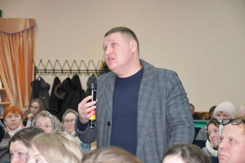 Олы Карагуҗа авылында хисап сессиясе
