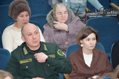 Әйшә авыл җирлегендә хисап сессиясе