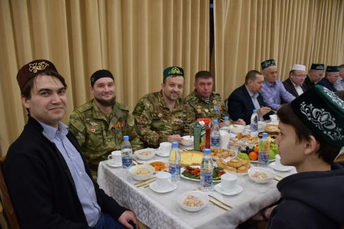 Ренат Мистахов ифтары
