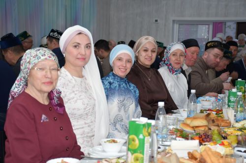 Бакырчы авылының «Суфия» мәчетендә ифтар мәҗлесе