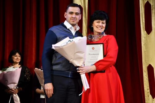 Яшел Үзәндә Мәдәният хезмәткәрләре көне билгеләп үтелә
