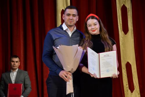 Яшел Үзәндә Мәдәният хезмәткәрләре көне билгеләп үтелә