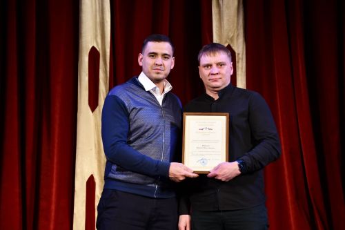 Яшел Үзәндә Мәдәният хезмәткәрләре көне билгеләп үтелә