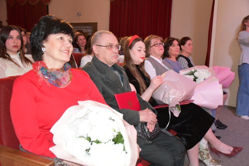 Яшел Үзәндә Мәдәният хезмәткәрләре көне билгеләп үтелә