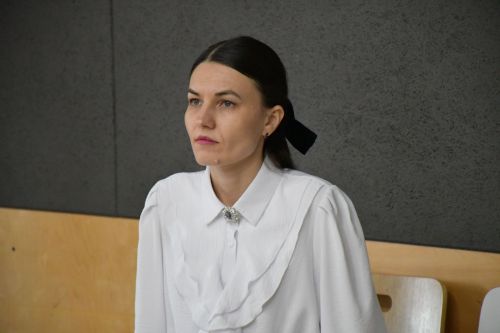 "Порт" яшьләр үзәгендә "Гаилә автобусы" проекты кысаларында белгечләр катнашында очрашу