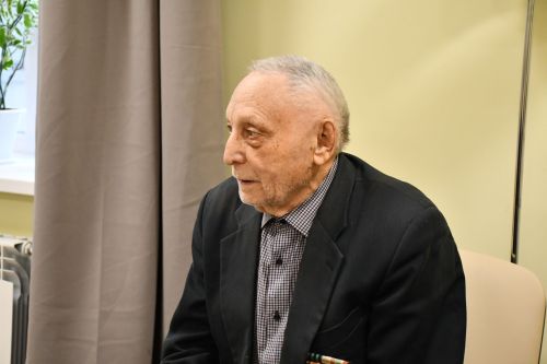 "Игелек йорты"нда кунакта