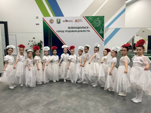 8 Март — Халыкара хатын-кызлар көненә багышланган бәйрәм концерты