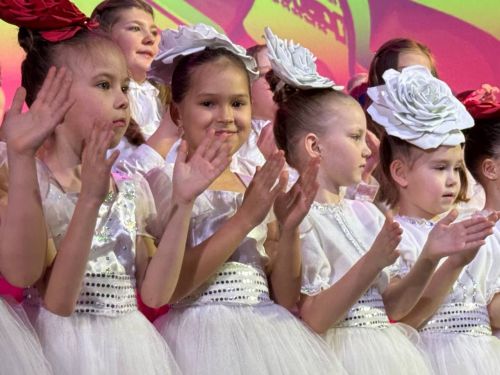 8 Март — Халыкара хатын-кызлар көненә багышланган бәйрәм концерты