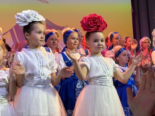 8 Март — Халыкара хатын-кызлар көненә багышланган бәйрәм концерты