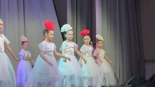 8 Март — Халыкара хатын-кызлар көненә багышланган бәйрәм концерты