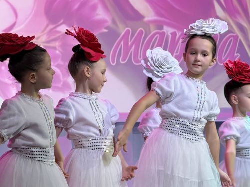 8 Март — Халыкара хатын-кызлар көненә багышланган бәйрәм концерты