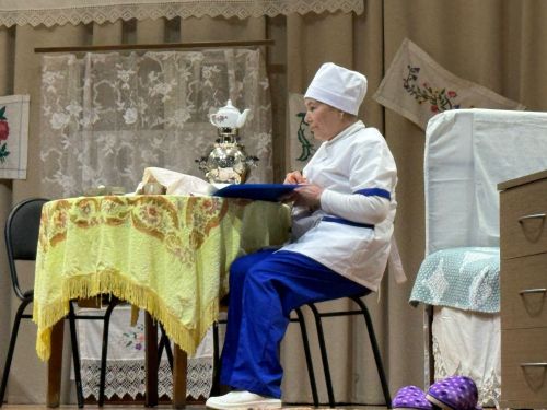 Гөлшат Мөхәммәтшина әсәре буенча куелган «Пар аккош» спектакле