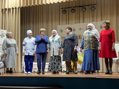 Гөлшат Мөхәммәтшина әсәре буенча куелган «Пар аккош» спектакле