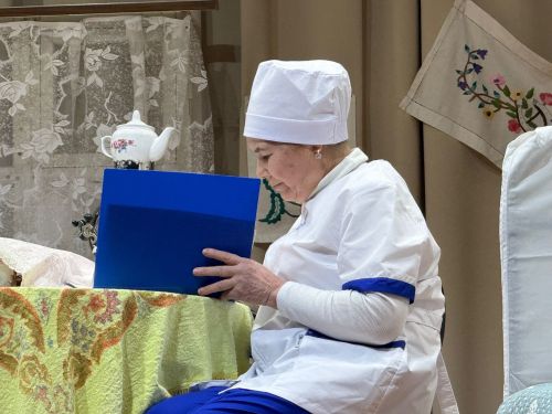 Гөлшат Мөхәммәтшина әсәре буенча куелган «Пар аккош» спектакле