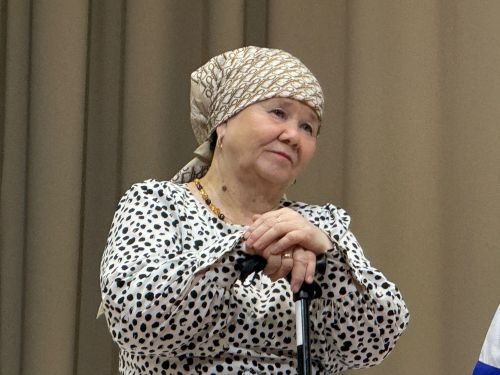 Гөлшат Мөхәммәтшина әсәре буенча куелган «Пар аккош» спектакле