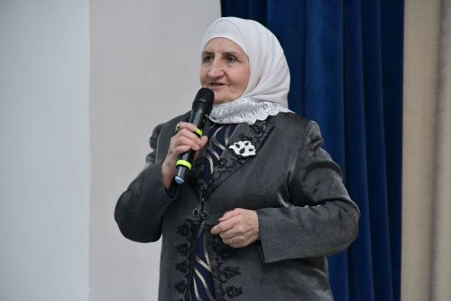 «Чәчәкләр китерегез Тукайга...» регионара шигырь уку бәйгесе