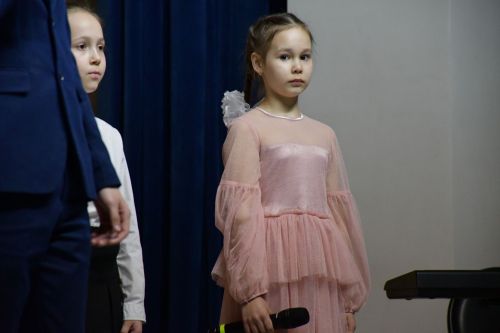 «Чәчәкләр китерегез Тукайга...» регионара шигырь уку бәйгесе