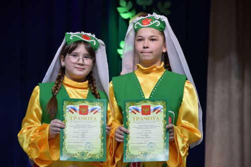 «Чәчәкләр китерегез Тукайга...» регионара шигырь уку бәйгесе