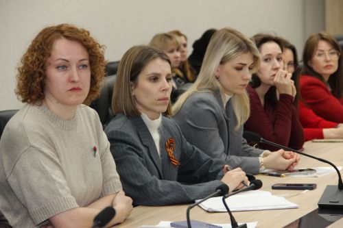 Районда булган юл фаҗигасе уңаеннан балигъ булмаганнар эшләре һәм хокукларын яклау буенча чираттан тыш киңәйтелгән утырыш узды