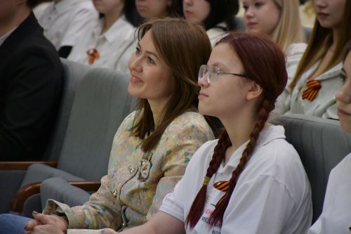 Яшел Үзәннең мәдәни үсеш үзәгендә «Зурларча аралашу» проекты кысаларында бик истәлекле очрашу