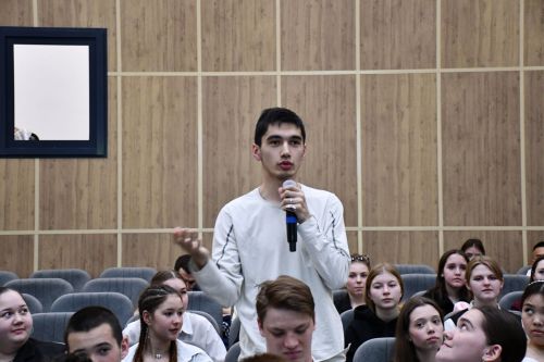 Яшел Үзәннең мәдәни үсеш үзәгендә «Зурларча аралашу» проекты кысаларында бик истәлекле очрашу