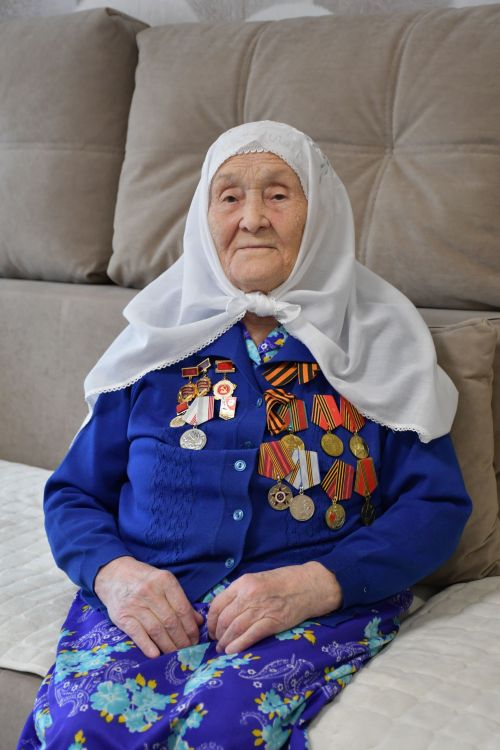Тыл ветераннары белән очрашу