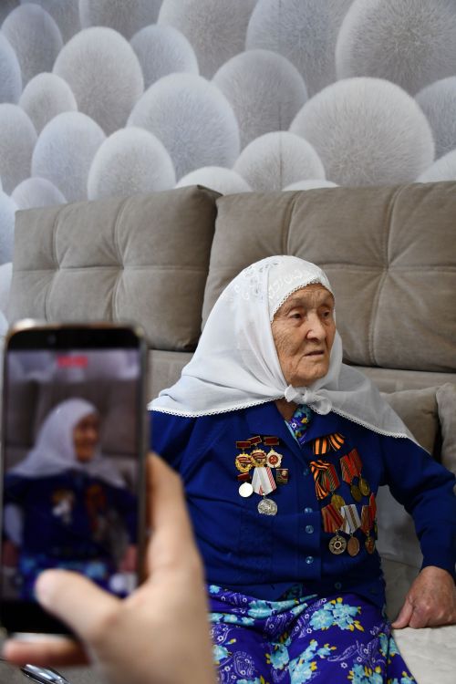 Тыл ветераннары белән очрашу
