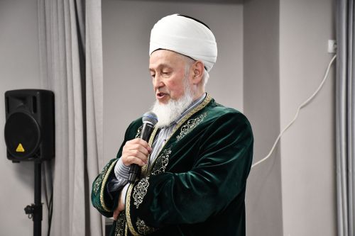5нче гимназиядә VII төбәкара Афзал Шамов укулары