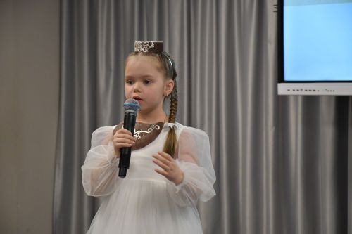 5нче гимназиядә VII төбәкара Афзал Шамов укулары