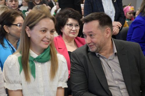 5нче гимназиядә VII төбәкара Афзал Шамов укулары