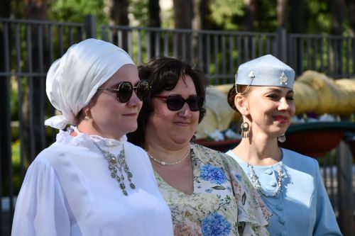 Осиново гимназиясендә Бөтендөнья татар конгрессы кунакта