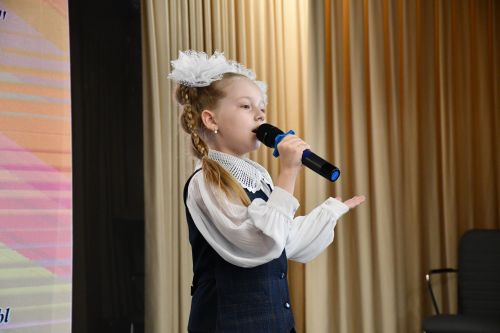 Осиново гимназиясендә Бөтендөнья татар конгрессы кунакта