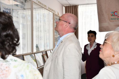 Осиново гимназиясендә Бөтендөнья татар конгрессы кунакта