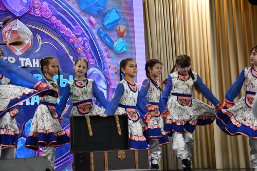 Осиново гимназиясендә Бөтендөнья татар конгрессы кунакта