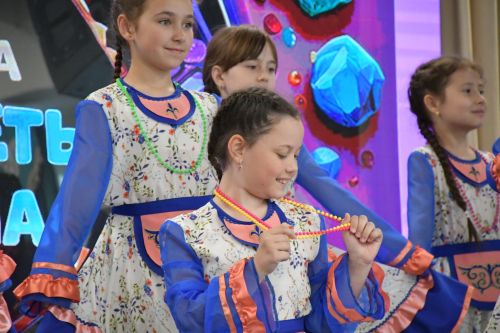 Осиново гимназиясендә Бөтендөнья татар конгрессы кунакта