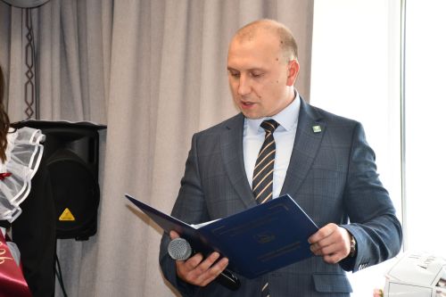5нче гимназиядә соңгы кыңгырау