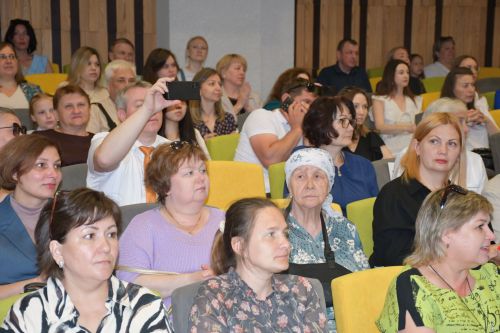 Ломоносов исемендәге 18нче лицейда соңгы кыңгырау