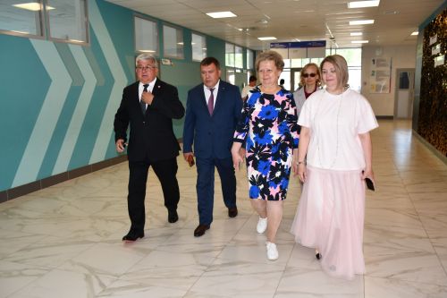 Ломоносов исемендәге 18нче лицейда соңгы кыңгырау