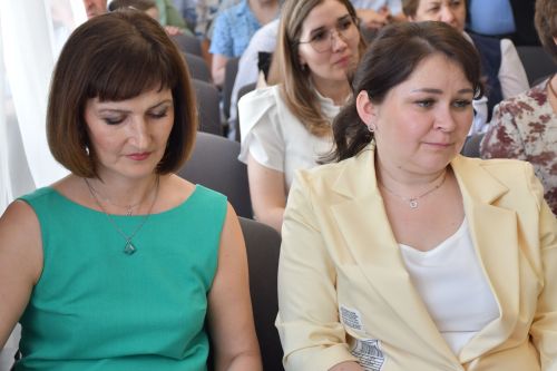 5нче гимназиядә соңгы кыңгырау