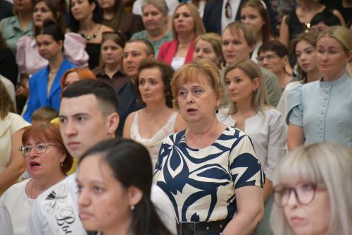 Ломоносов исемендәге 18нче лицейда соңгы кыңгырау