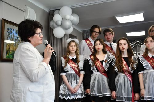 5нче гимназиядә соңгы кыңгырау