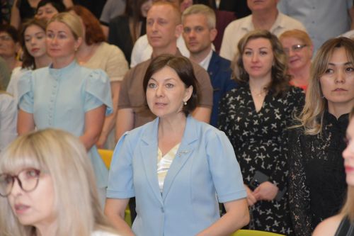 Ломоносов исемендәге 18нче лицейда соңгы кыңгырау
