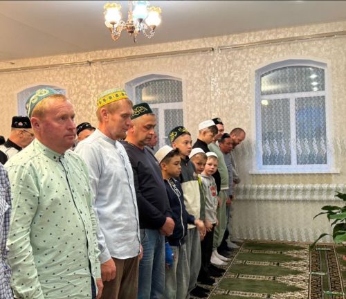 Татар Танае авылы мәчетендә Корбан гаете намазы