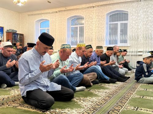 Татар Танае авылы мәчетендә Корбан гаете намазы