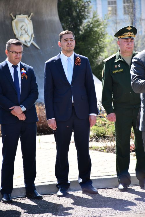 А.М.Горький исемендәге заводта Җиңү бәйрәменә багышланган митинг