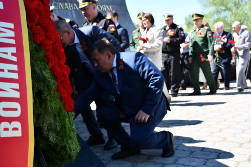 А.М.Горький исемендәге заводта Җиңү бәйрәменә багышланган митинг
