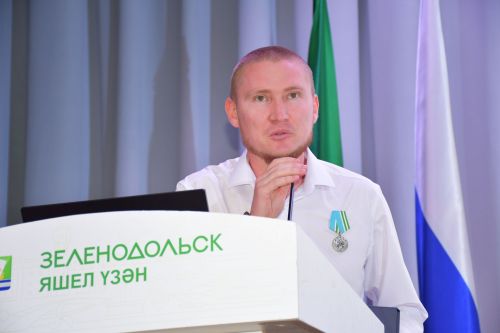 Яшел Үзән районы һәм шәһәр Советының берләшкән сессиясе
