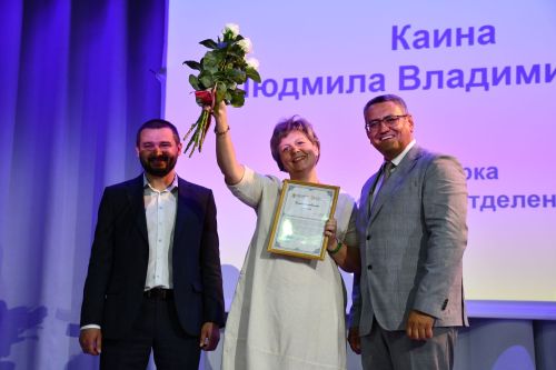Медицина хезмәткәрләрен котладылар