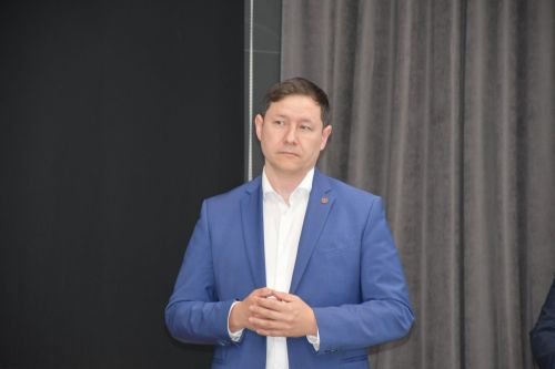«Порт» яшьләр үзәгендә сайлаулар алдыннан иҗтимагый күзәтүчеләрне укыталар