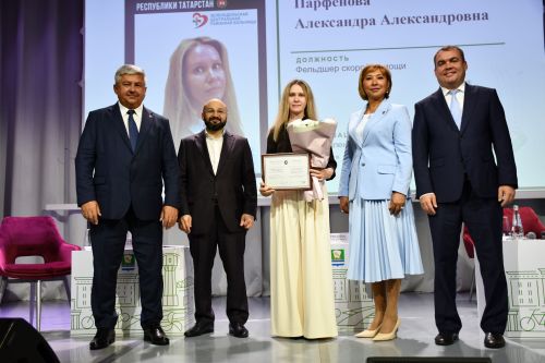 «Иң мөһиме - кешеләр» кадрлар клубының утырышы